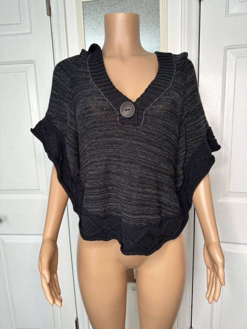 Free People Grey And Black Hooded Cropped Sweater Poncho Xs/S